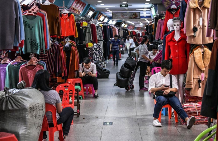 Đặt Hàng Trực Tiếp Tại Quảng Châu